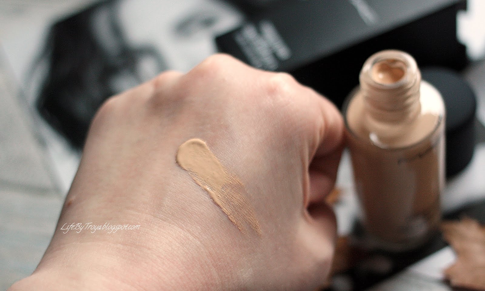 Тональный крем кожи. Mac Studio nc15. Mac Studio Fix Fluid SPF 15 Foundation - nc13. Тональный крем Mac nc15. Mac Studio Fix Fluid +nc12.