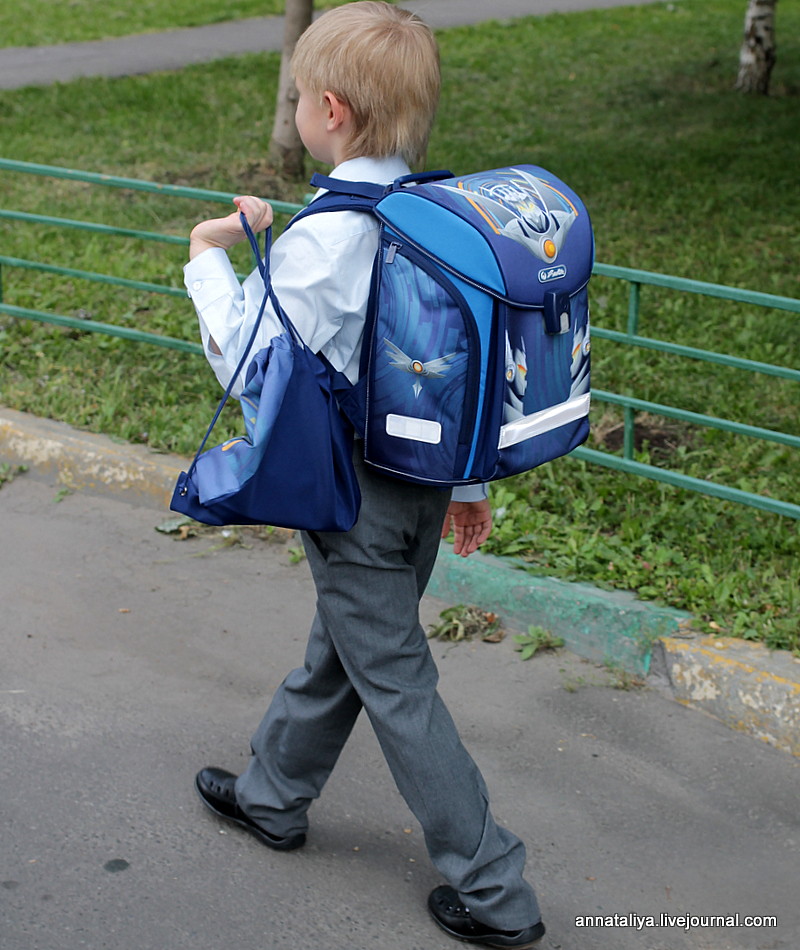 Мальчик с рюкзаком
