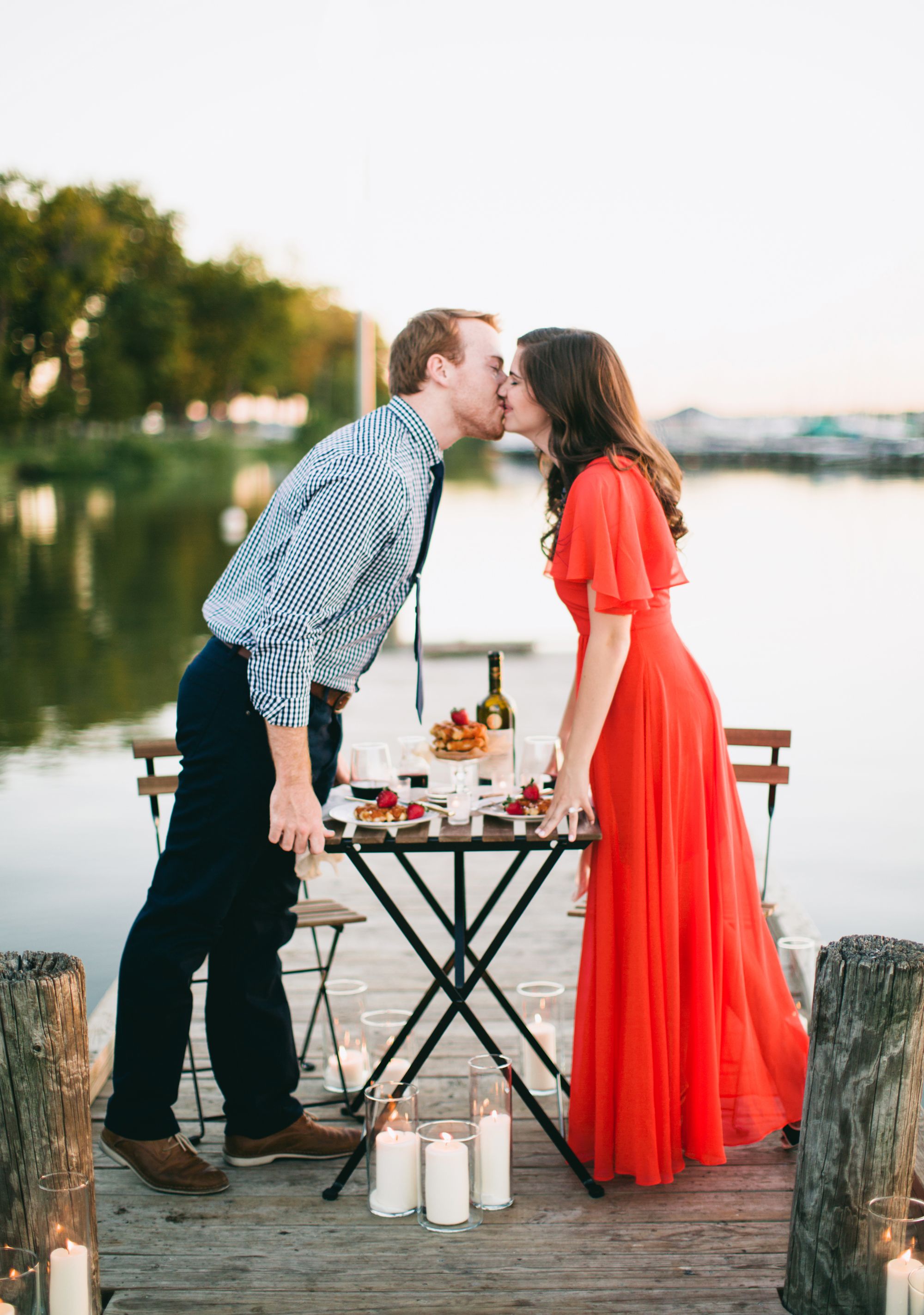 Propose. Предложение руки и сердца. Красивое предложение руки и сердца. Романтическое свидание. Романтичное предложение руки.