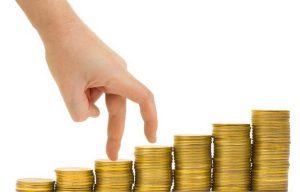 к чему чешется левый глаз в субботу